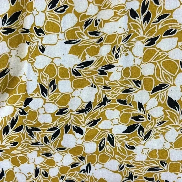 NWT Lush Floral Yellow Flower Print Jumpsuit Size S - Picture 3 of 6